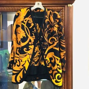 Original Gianni Versace couture suit Size 6.